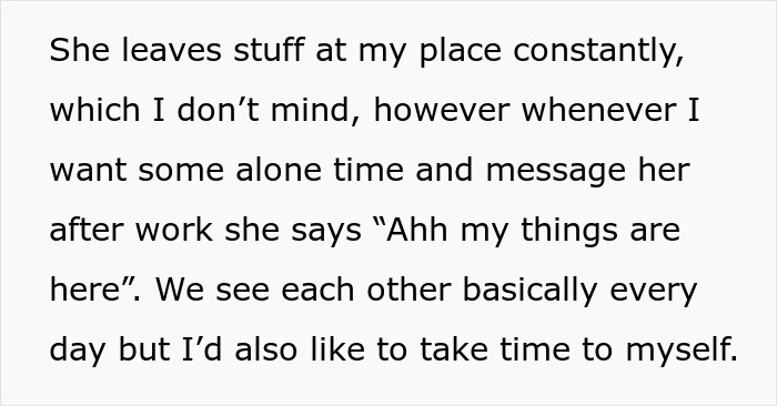 Man Feels Creeped Out After GF Uses Hidden Key To Enter His Home, She Says It Was An &ldquo;Emergency&rdquo;