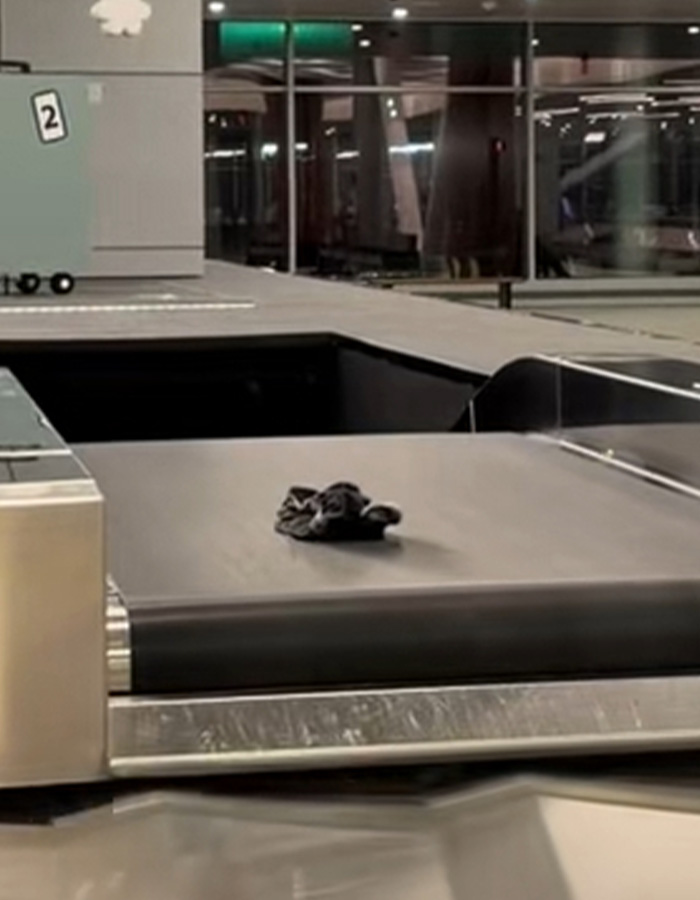 &ldquo;Carousel Of Shame&rdquo;: Passenger Goes Viral As His Underwear Appears One By One On Baggage Claim