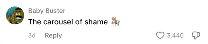 &ldquo;Carousel Of Shame&rdquo;: Passenger Goes Viral As His Underwear Appears One By One On Baggage Claim