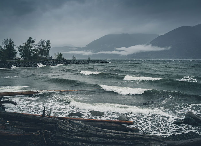 72 Lucky Times People Got Out Of A Situation That Could’ve Been Their Last