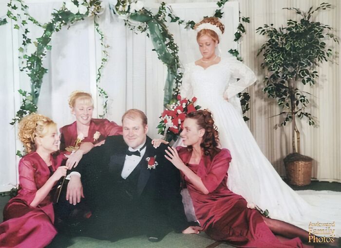 73 Awkward Wedding Photos That Are So Bad They&rsquo;re Good