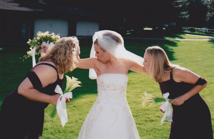 73 Awkward Wedding Photos That Are So Bad They&rsquo;re Good