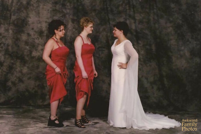 73 Awkward Wedding Photos That Are So Bad They&rsquo;re Good