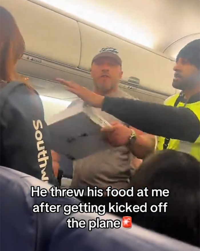 “Steroids Are Bad:” Bodybuilder Removed From Flight After Erupting With Fury At Elderly Passenger