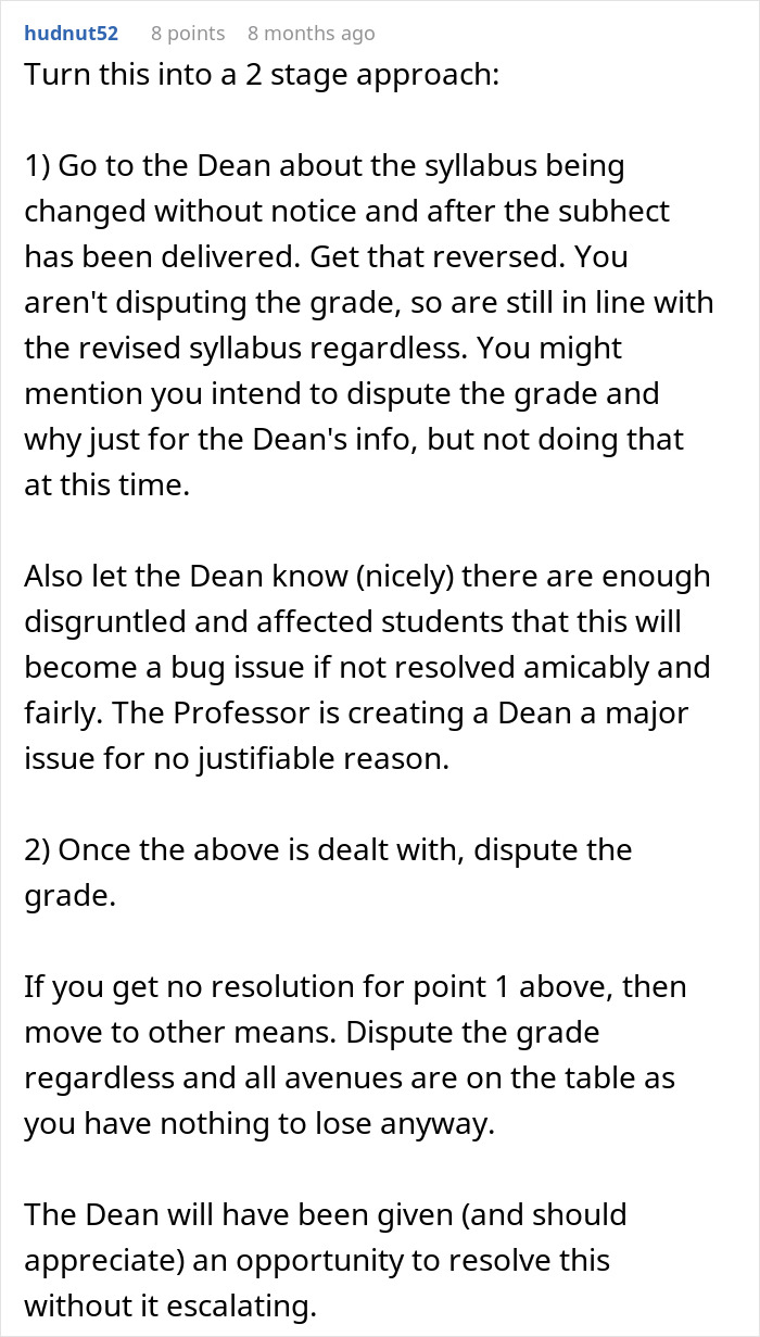 Students Push Back After Professor Enforces Phone Rule Without Warning: “I’m At Risk Of Failing This Class”