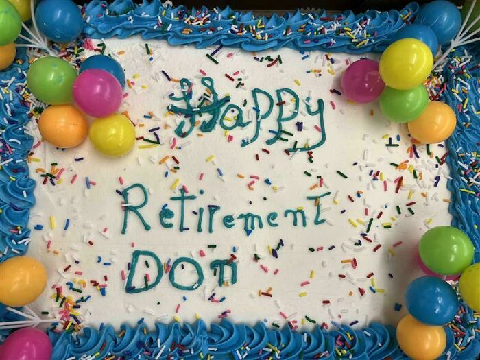 &ldquo;Too Old For Leo DiCaprio&rdquo;: 49 Funny Photos Of Cakes That Reflect Honest Emotions
