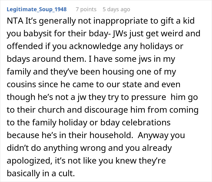 Drama Ensues When A Babysitter Got A Child A Birthday Gift In A “No Birthday” Family