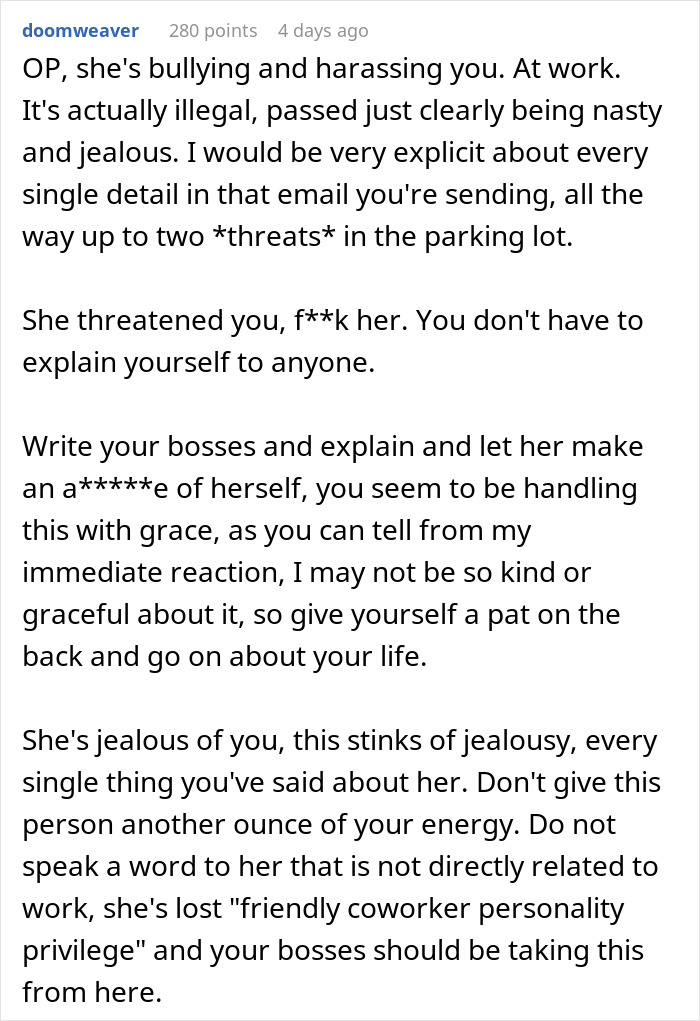 “She’s Insane”: Woman Films Her Coworker After Work To Try To Prove That She’s Not Actually Disabled “She’s Insane”: Woman Films Her Coworker After Work To Try To Prove That She’s Not Actually Disabled