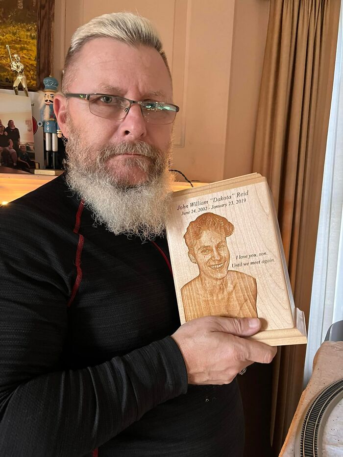 A Dad Heard His Late Son&rsquo;s Heartbeat Inside A Teddy Bear, Then Met The Man Who Carries It Today