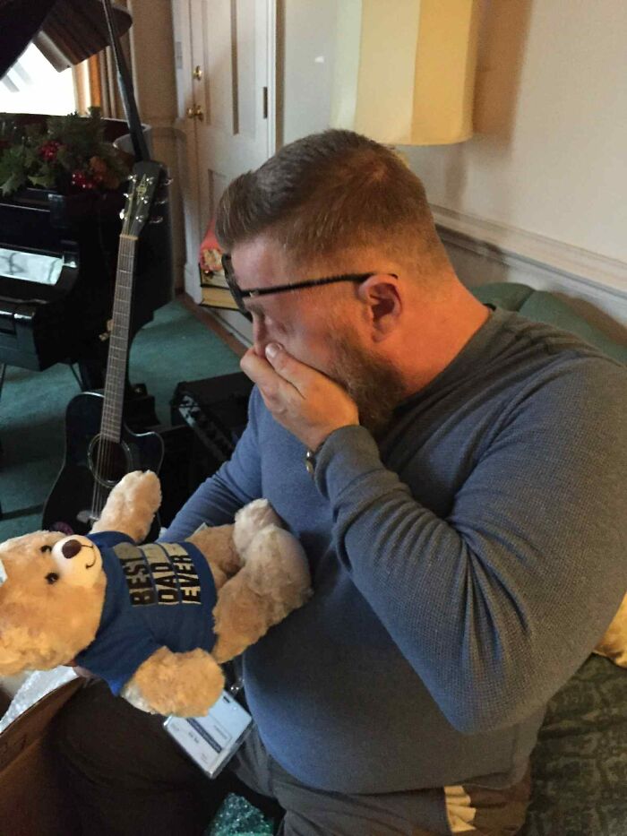 A Dad Heard His Late Son&rsquo;s Heartbeat Inside A Teddy Bear, Then Met The Man Who Carries It Today