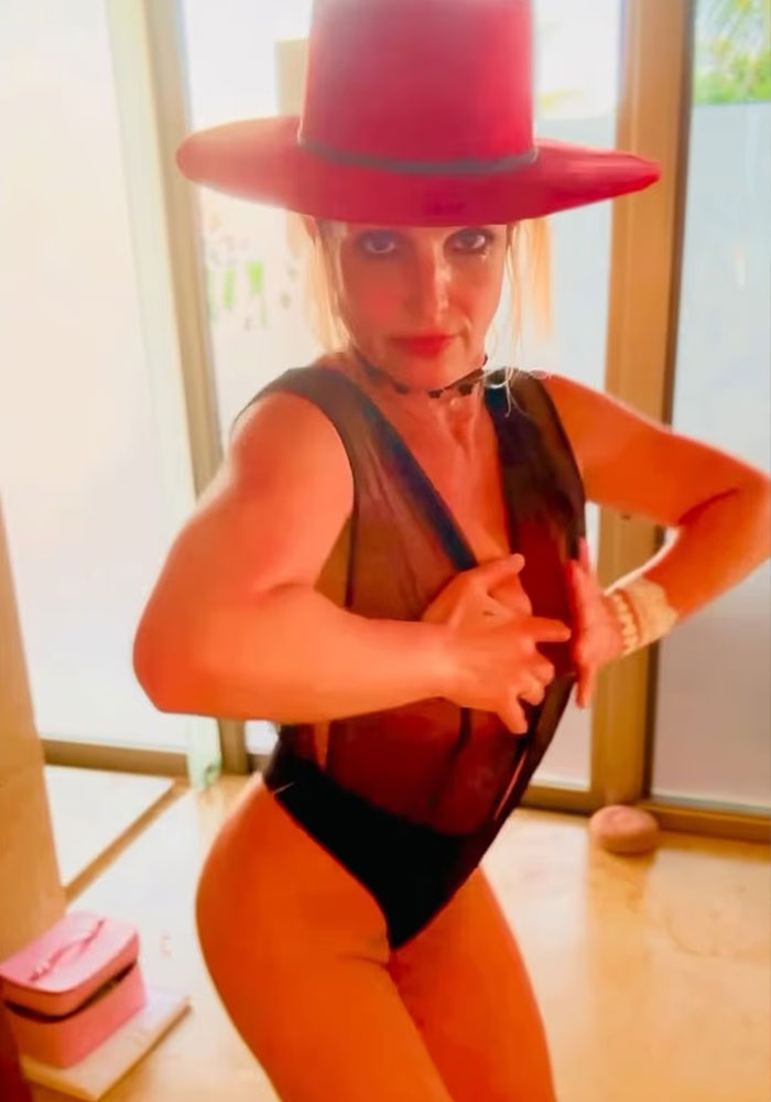 “A Shame”: Britney Spears Suffers Wardrobe Disaster In Sheer Bodysuit While Twerking To Cardi B