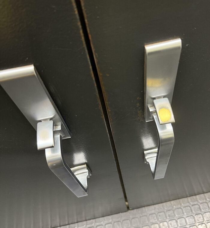 65 Fascinating Photos Of Everyday Objects That Have Worn Down In Unexpected Ways