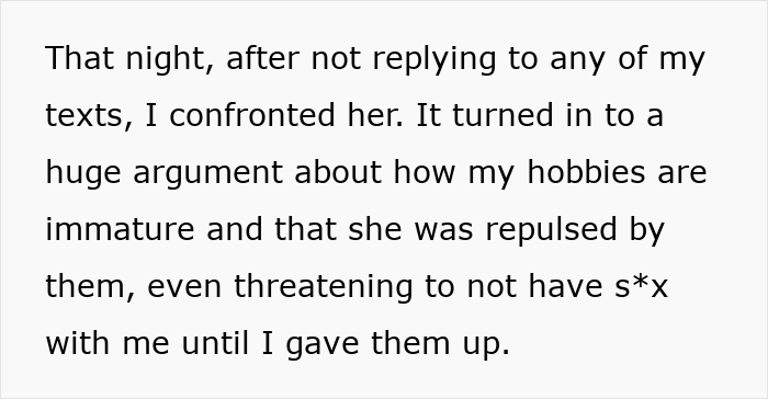 Man Plays Video Games And Buys Star Wars Figures In Secret After Wife Bans His Hobbies Man Plays Video Games And Buys Star Wars Figures In Secret After Wife Bans His Hobbies