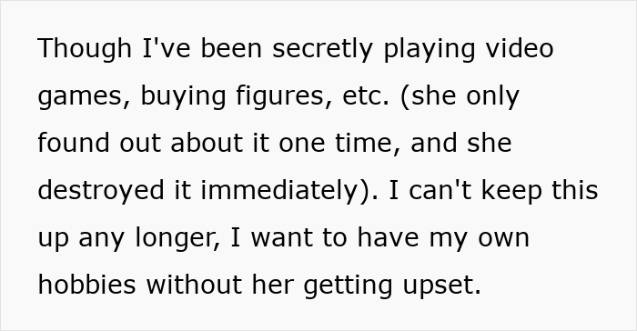 Man Plays Video Games And Buys Star Wars Figures In Secret After Wife Bans His Hobbies Man Plays Video Games And Buys Star Wars Figures In Secret After Wife Bans His Hobbies