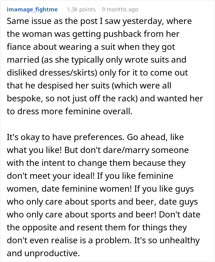 Man Plays Video Games And Buys Star Wars Figures In Secret After Wife Bans His Hobbies Man Plays Video Games And Buys Star Wars Figures In Secret After Wife Bans His Hobbies