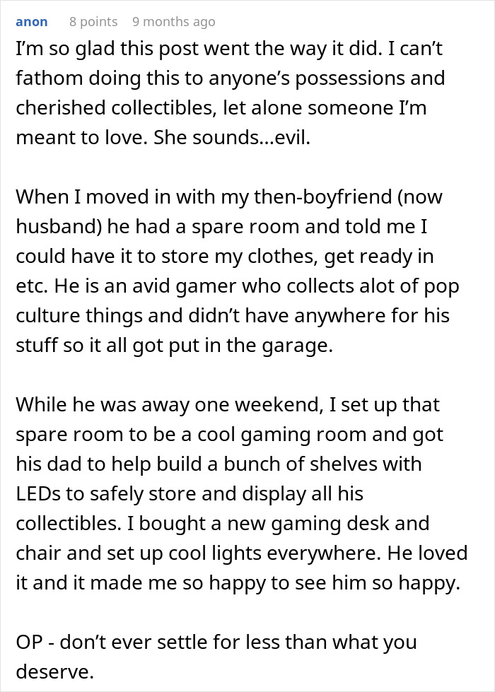 Man Plays Video Games And Buys Star Wars Figures In Secret After Wife Bans His Hobbies Man Plays Video Games And Buys Star Wars Figures In Secret After Wife Bans His Hobbies