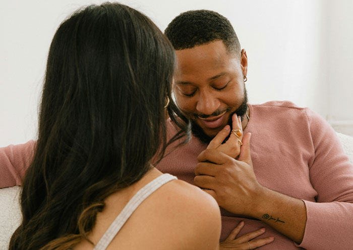 69 People Anonymously Share Secrets That Are Too Explosive People To Expose