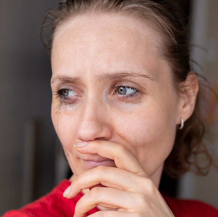 Stepdaughters&rsquo; Gift Pushes Woman To Her Limits, Shares Conversation With Her Husband That Goes Viral