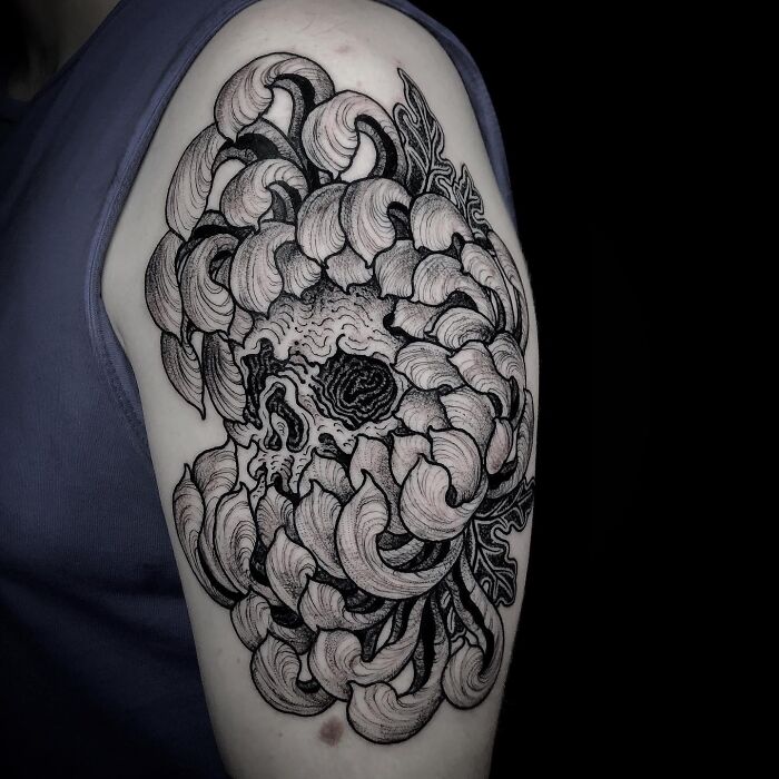 We Selected 30 Tattoos That Look So Cool They Almost Don&rsquo;t Feel Real