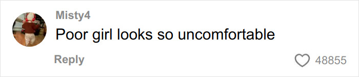 Clip Of Nicola Peltz Being Pulled Into Beckham Family Photo Resurfaces After Brooklyn&rsquo;s Claims