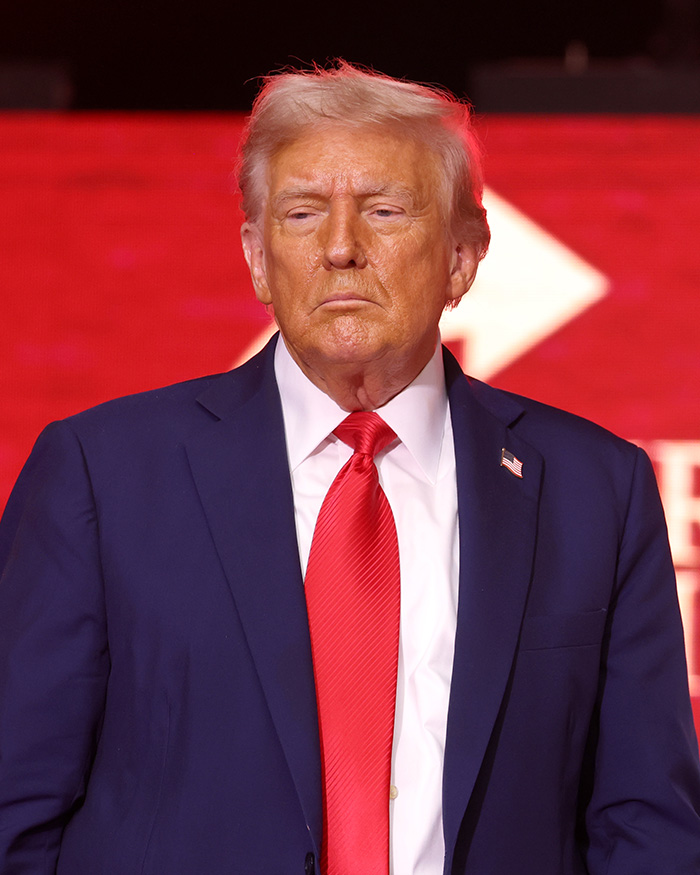 “That’s Why His Face Is Droopy”: Trump Tries To Shut Down Health Speculation As Doctor Raises Concerns