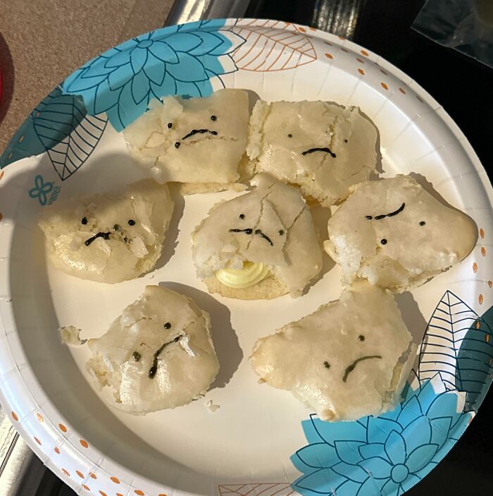 71 Times People Managed To Ruin Dessert In Ways They Didn&rsquo;t Know Were Possible