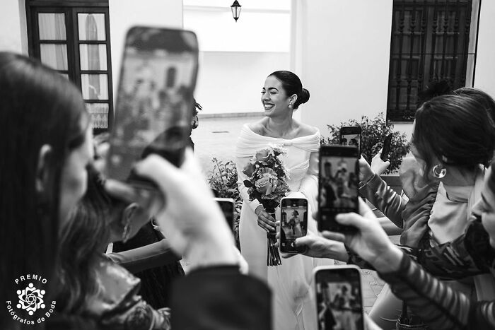 33 Award-Winning Wedding Photos From FdB Awards 2025 That Prove Love Still Looks Amazing 33 Award-Winning Wedding Photos From FdB Awards 2025 That Prove Love Still Looks Amazing