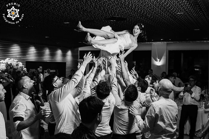 33 Award-Winning Wedding Photos From FdB Awards 2025 That Prove Love Still Looks Amazing 33 Award-Winning Wedding Photos From FdB Awards 2025 That Prove Love Still Looks Amazing