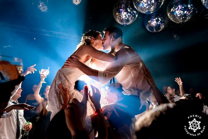 33 Award-Winning Wedding Photos From FdB Awards 2025 That Prove Love Still Looks Amazing 33 Award-Winning Wedding Photos From FdB Awards 2025 That Prove Love Still Looks Amazing