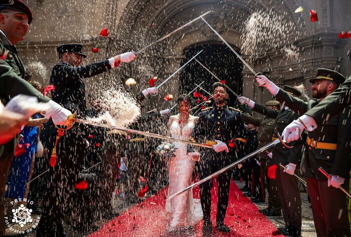 33 Award-Winning Wedding Photos From FdB Awards 2025 That Prove Love Still Looks Amazing 33 Award-Winning Wedding Photos From FdB Awards 2025 That Prove Love Still Looks Amazing