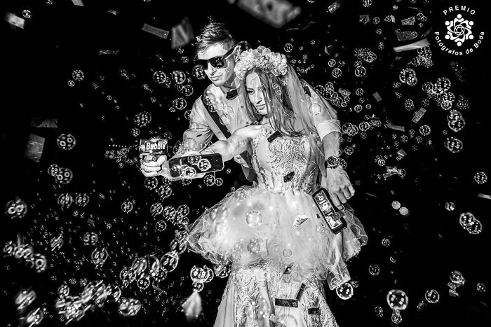 33 Award-Winning Wedding Photos From FdB Awards 2025 That Prove Love Still Looks Amazing 33 Award-Winning Wedding Photos From FdB Awards 2025 That Prove Love Still Looks Amazing