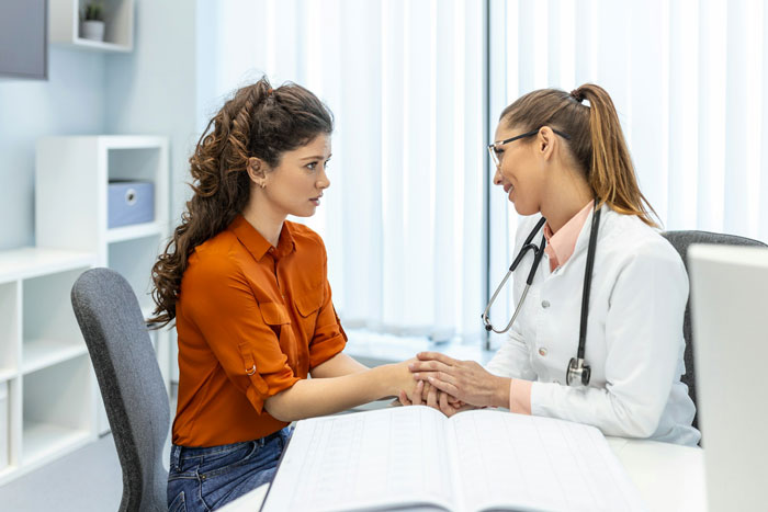 Teen Forced To Marry 32YO Quickly Comes Up With A Plan To Make Him Divorce Her Teen Forced To Marry 32YO Quickly Comes Up With A Plan To Make Him Divorce Her