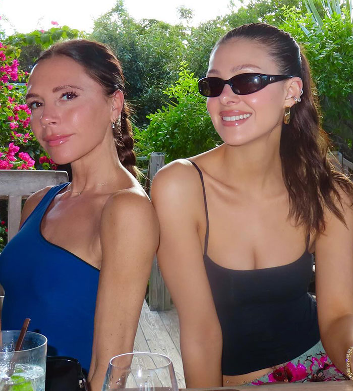 Victoria Beckham’s “Disturbing” Look For Brooklyn’s Wedding Resurfaces After His Bombshell Accusations Victoria Beckham’s “Disturbing” Look For Brooklyn’s Wedding Resurfaces After His Bombshell Accusations