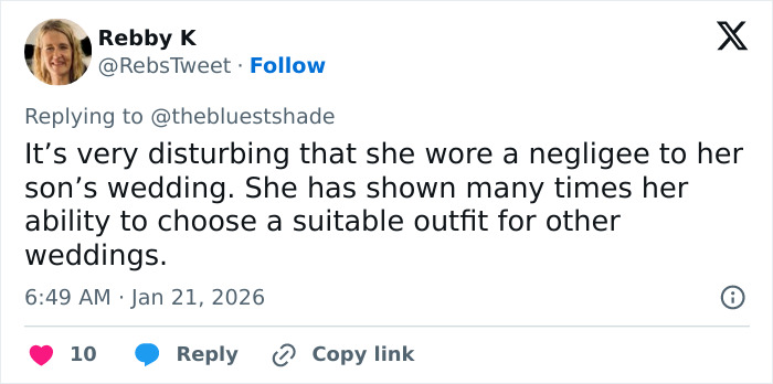 Victoria Beckham’s “Disturbing” Look For Brooklyn’s Wedding Resurfaces After His Bombshell Accusations Victoria Beckham’s “Disturbing” Look For Brooklyn’s Wedding Resurfaces After His Bombshell Accusations