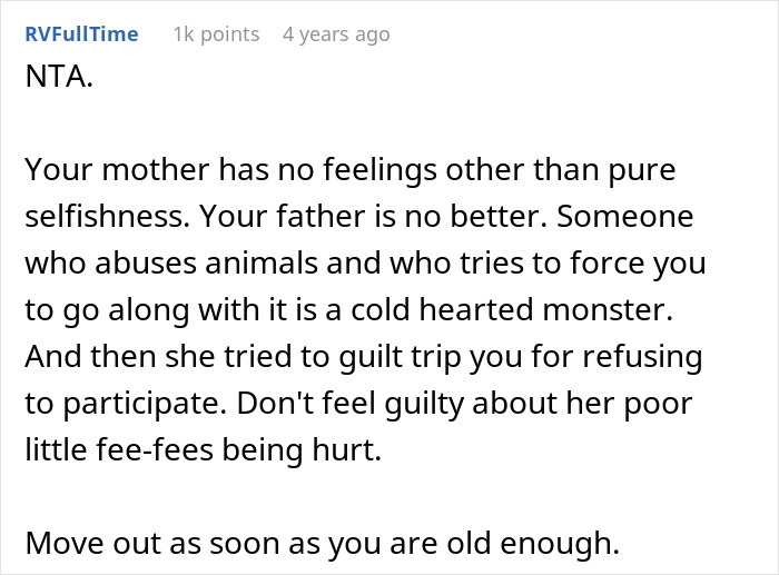 Teen Tries To Give Gifted Chinchillas A Proper Life, Mom Mad She Won’t Settle For The Bare Minimum Teen Tries To Give Gifted Chinchillas A Proper Life, Mom Mad She Won’t Settle For The Bare Minimum