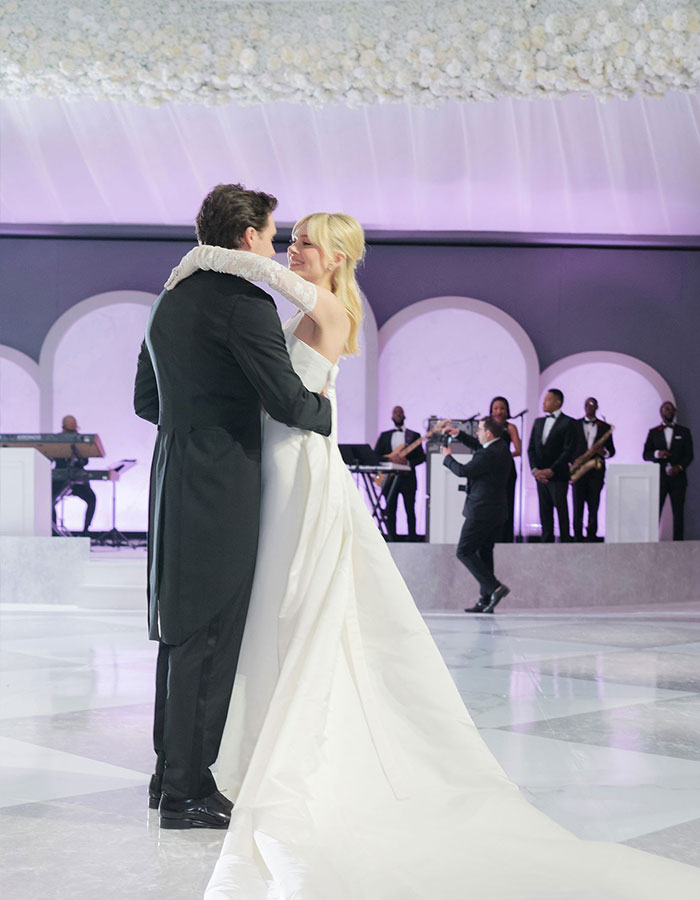 Wedding Guest Reveals New Details Of Victoria Beckham’s ‘Inappropriate’ Dance At Brooklyn Big Day