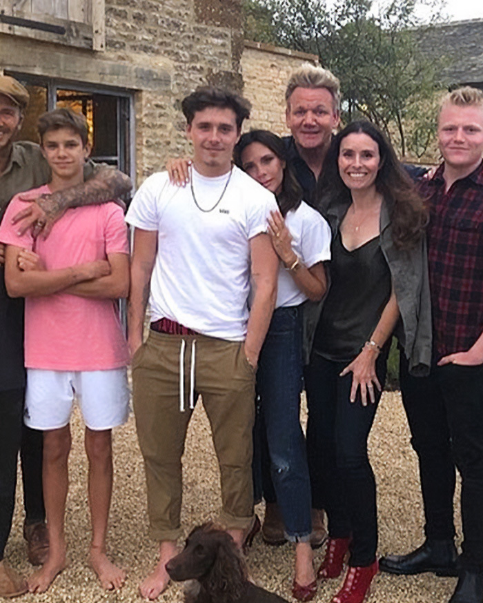 “Like A Jilted Ex”: Resurfaced Photos Of Victoria And Brooklyn Beckham Spark Wild Accusations