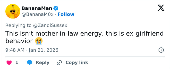 “Like A Jilted Ex”: Resurfaced Photos Of Victoria And Brooklyn Beckham Spark Wild Accusations