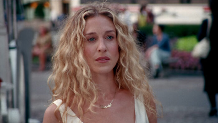 45 Celebs Who Weren&rsquo;t Nepo Babies And Went From Rags To Riches On Their Own