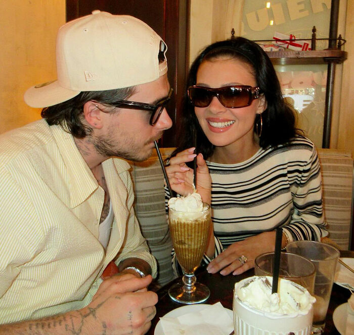 “Self-Proclaimed Chef” Brooklyn Beckham’s “Laughable” Breakfast Video Brutally Roasted Amid Family Feud “Self-Proclaimed Chef” Brooklyn Beckham’s “Laughable” Breakfast Video Brutally Roasted Amid Family Feud