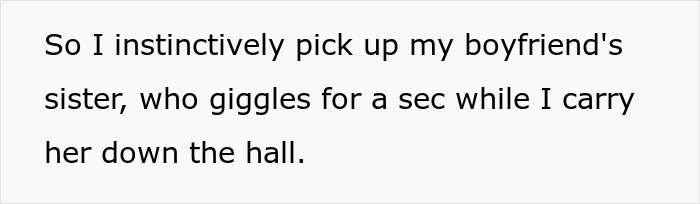 Woman Gets Caught In BF&rsquo;s Family&rsquo;s Traumatizing Christmas Tradition, It Triggers Childhood Trauma