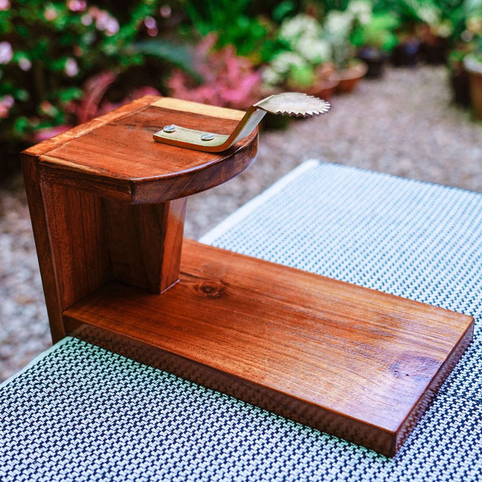 100 People Share Household Items That Exist In Their Country And Almost Nowhere Else