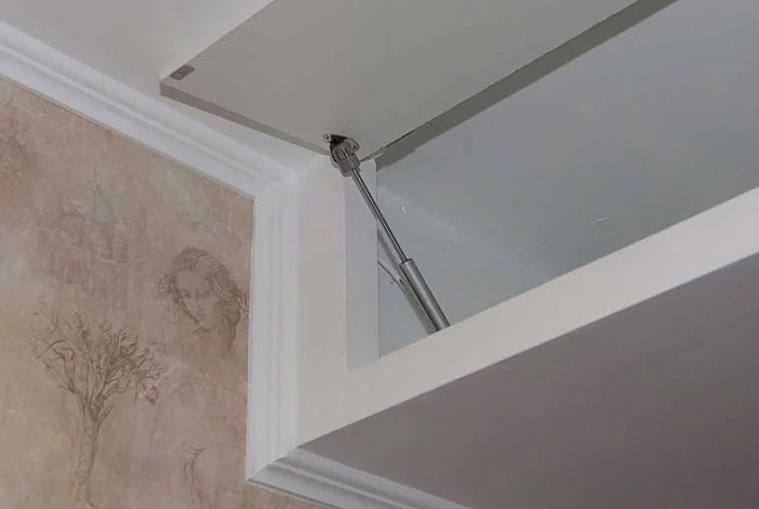 100 People Share Household Items That Exist In Their Country And Almost Nowhere Else