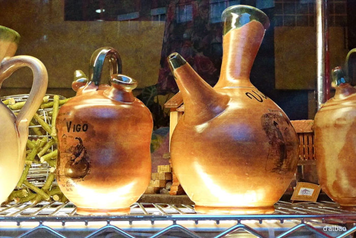 100 People Share Household Items That Exist In Their Country And Almost Nowhere Else