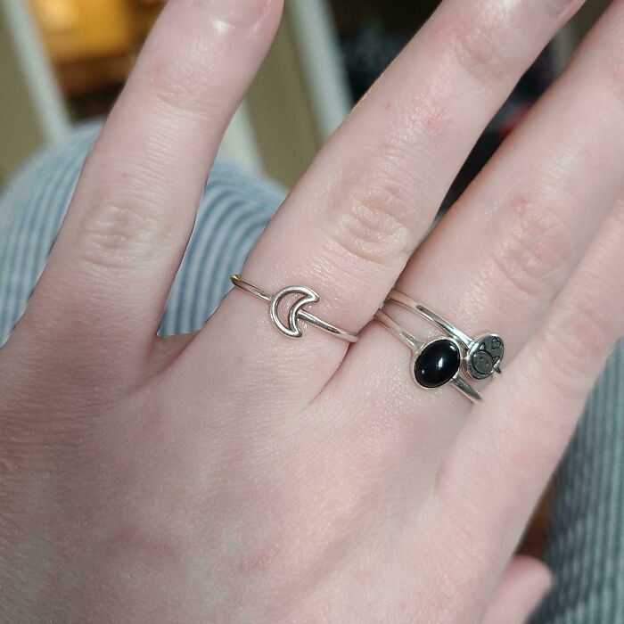 “I’ve Accepted My Fate”: 84 Mysteries People Would Love To Solve If It Wasn’t So Much Work