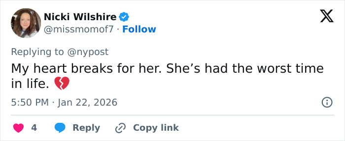 &ldquo;Tragic Tale Of Child Stars&rdquo;: Amanda Bynes&rsquo; New Tattoo Raises Alarm As Fans Call It A “Scream For Help”