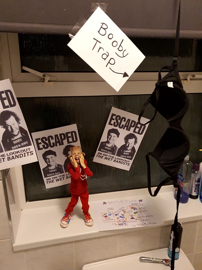 I Made A Special Elf For My Daughters To Celebrate Who They Are, Differences And All