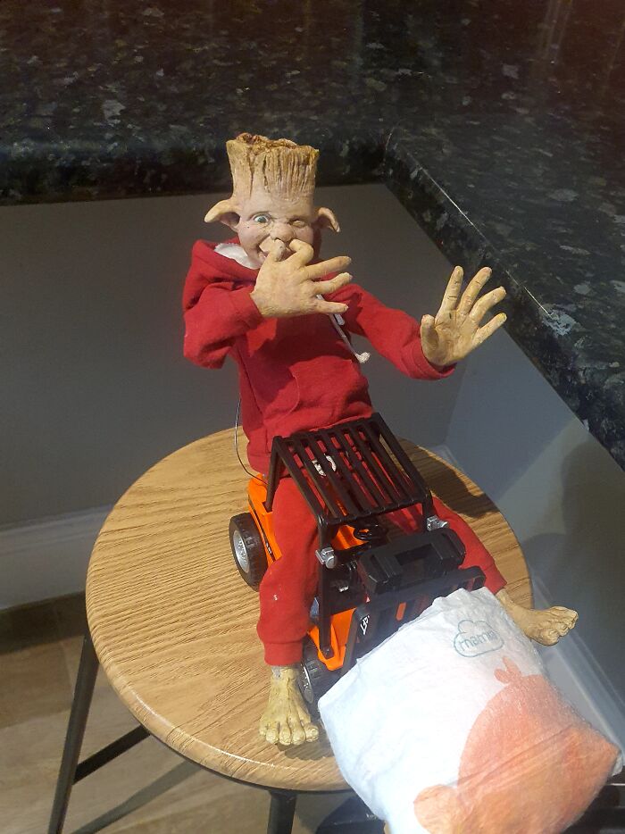 I Made A Special Elf For My Daughters To Celebrate Who They Are, Differences And All