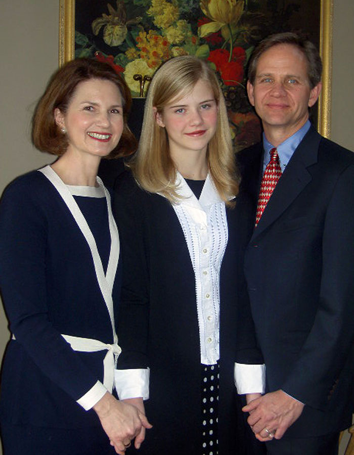The Biggest Bombshells Revealed In Elizabeth Smart&rsquo;s Netflix Documentary &lsquo;Kidnapped&rsquo;