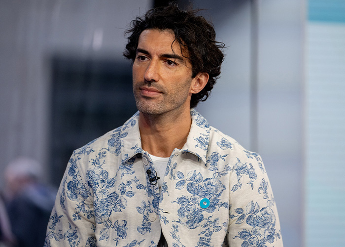 British Actress Jameela Jamil Brutally Insults “Villain” Blake Lively In Revealed Texts British Actress Jameela Jamil Brutally Insults “Villain” Blake Lively In Revealed Texts